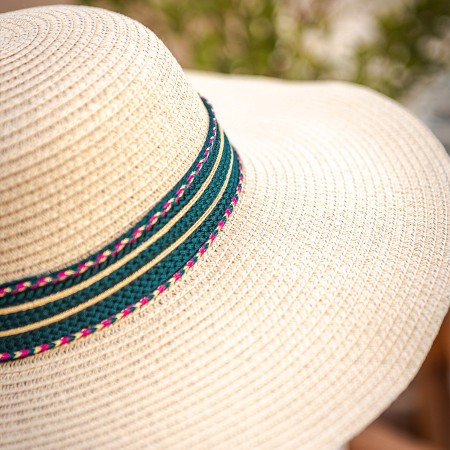 Off-White Straw Hat with Wide Brim