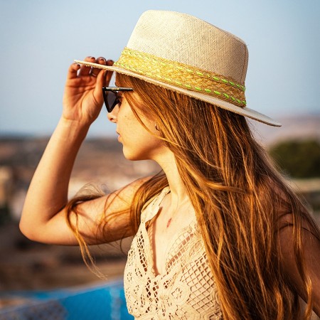 Chapeau en Paille Blanc Cassé