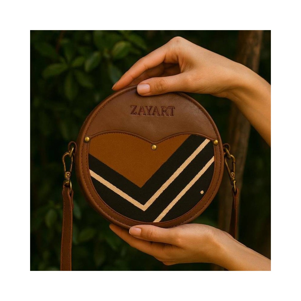 ZAYART round bag in brown leather