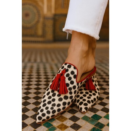Mule-style slippers with burgundy tassels