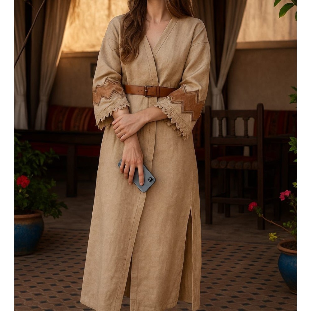 Handmade kimono with Berber motifs, leather details and belt