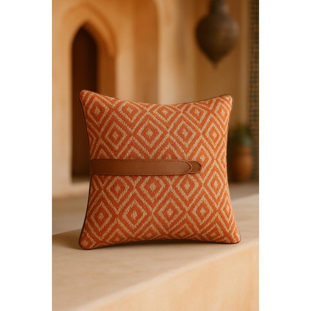 Coussin en belle toile à motifs losange orangés